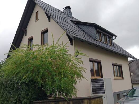 Einfamilienhaus zum Kauf 249.000 € 4 Zimmer 110 m² 749 m² Grundstück frei ab sofort Tüschnitz Küps 96328