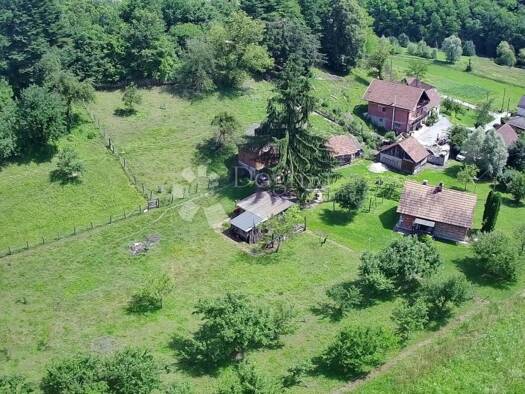 Haus zum Kauf 69.900 € 5 Zimmer 59 m² Donji Zbilj, Desinic Desinić