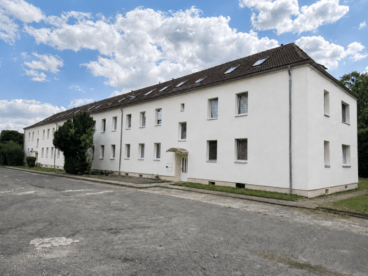 Wohnung zur Miete 320 € 2 Zimmer 57 m² 1. Geschoss frei ab sofort Merseburger Straße (Braunsbe.) 10 Braunsbedra Braunsbedra 06242