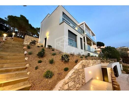 Villa zum Kauf 869.500 € 4 Zimmer 387 m² 964 m² Grundstück Lloret de Mar 17310