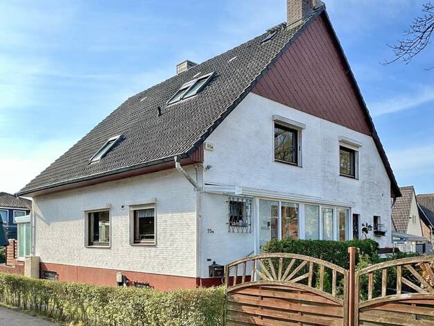 Doppelhaushälfte zum Kauf 420.000 € 4 Zimmer 110 m² 237 m² Grundstück Poppenbüttel Hamburg 22399