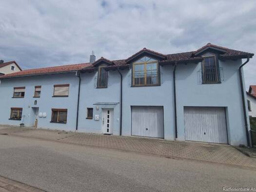 Mehrfamilienhaus zum Kauf 532.000 € 9 Zimmer 233 m² 392 m² Grundstück frei ab 01.09.2026 Raitenbuch Raitenbuch 91790