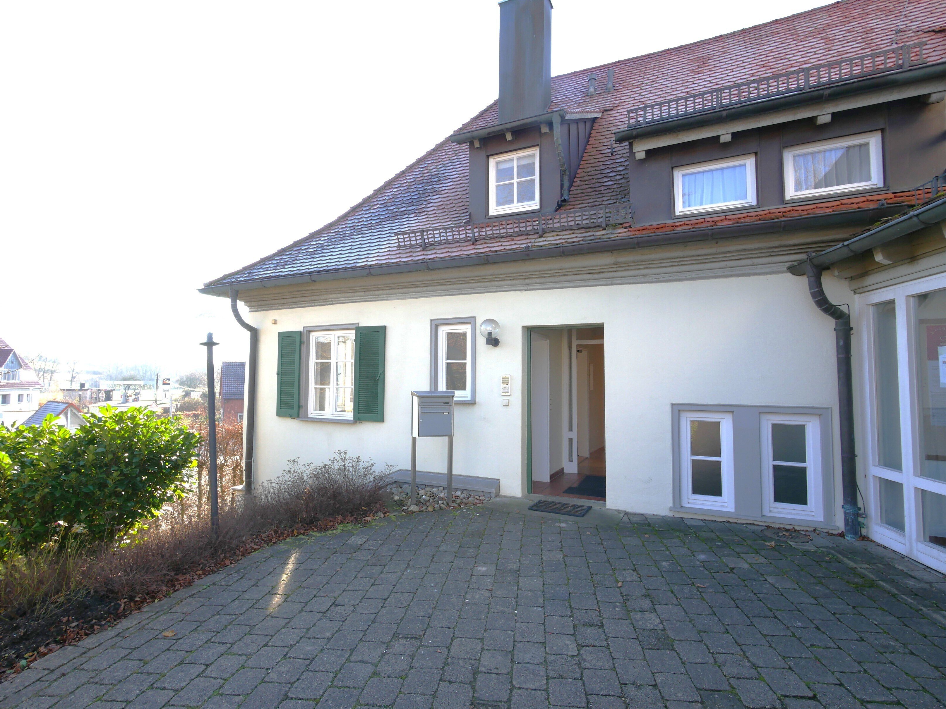 Einfamilienhaus zur Miete 1.120 € 7 Zimmer 160 m²<br/>Wohnfläche 500 m²<br/>Grundstück Untersontheim Obersontheim 74423