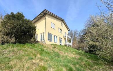 Haus zum Kauf 1.349.000 € 7 Zimmer 450 m² 807 m² Grundstück frei ab sofort Isen Isen 84424