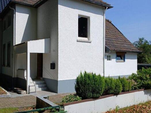 Reihenendhaus zum Kauf provisionsfrei 229.000 € 4 Zimmer 93 m² 572 m² Grundstück Aegidistraße 136 Eigen Bottrop 46240