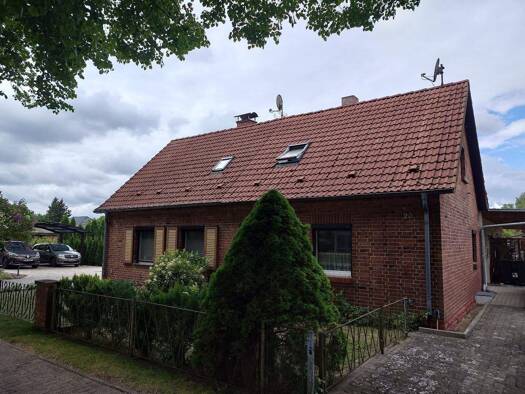 Haus zum Kauf 175.000 € 3 Zimmer 133 m² 749 m² Grundstück frei ab sofort Neuhof Parchim 19370