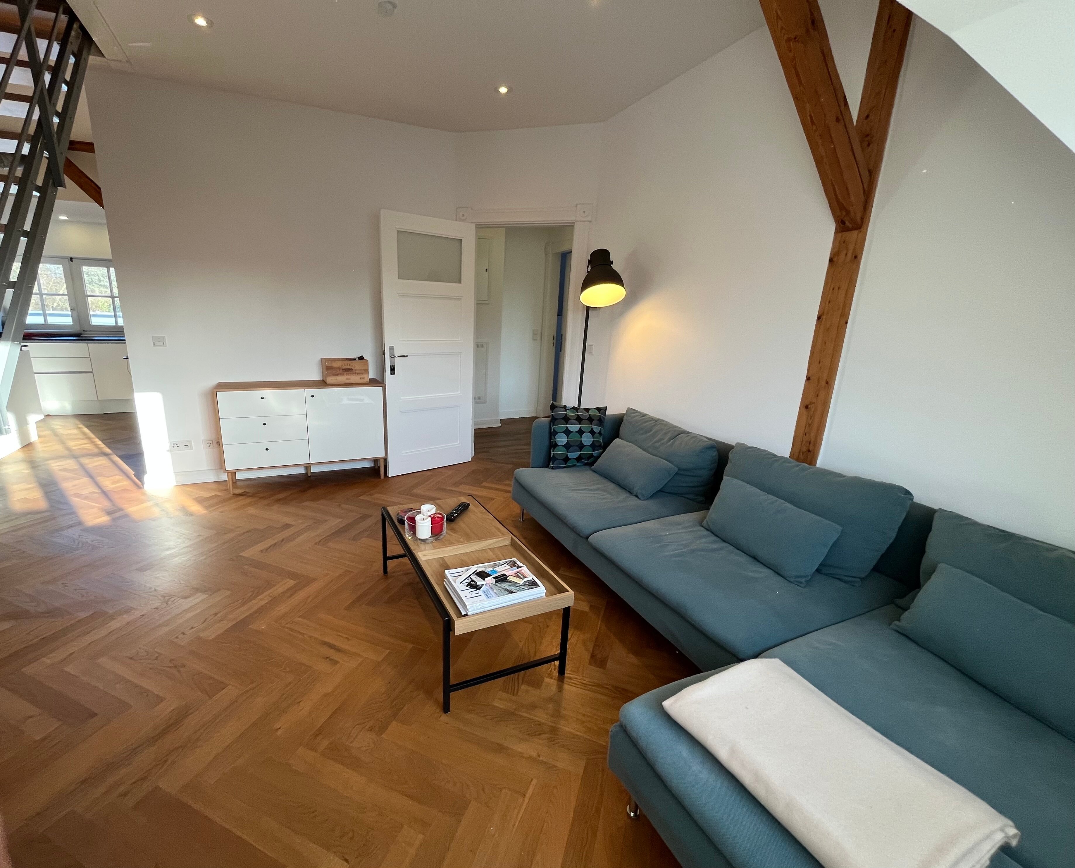 Studio zur Miete 2.000 € 2 Zimmer 83 m²<br/>Wohnfläche 2.<br/>Geschoss 01.03.2025<br/>Verfügbarkeit Parkstraße Othmarschen Hamburg 22605