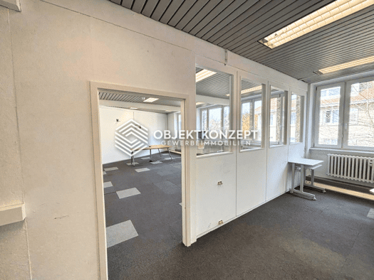 Bürofläche zur Miete 2.028 € 338 m² Bürofläche Stadtgebiet Sankt Georgen im Schwarzwald 78112