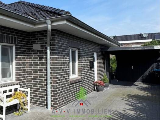 Doppelhaushälfte zum Kauf 279.000 € 3 Zimmer 88 m² 380 m² Grundstück Westrhauderfehn Rhauderfehn 26817