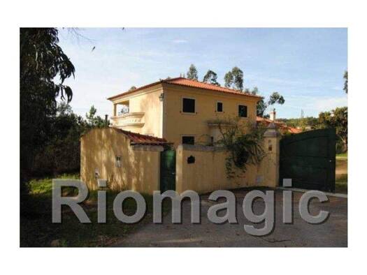 Haus zum Kauf 550.000 € 7 Zimmer 498 m² 17.384 m² Grundstück Rio Maior