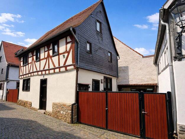 Einfamilienhaus zum Kauf 435.000 € 4 Zimmer 120 m² 135 m² Grundstück Oberursel 61440