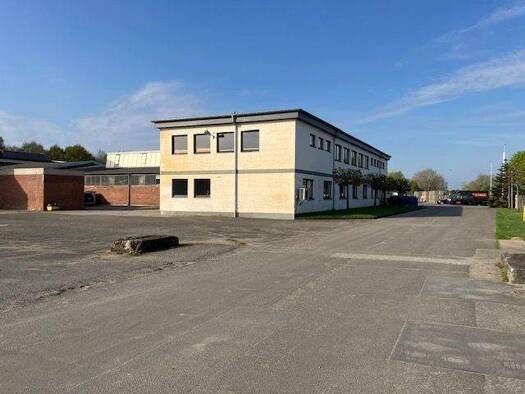 Lagerhalle zur Miete 3.476 m² Lagerfläche teilbar ab 1.045 m² Winsen Winsen (Luhe) 21423