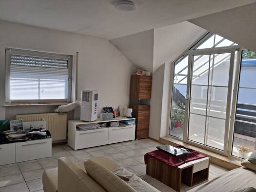 Wohnung zur Miete 550 € 2 Zimmer 56 m² Geschoss 2/3 frei ab sofort Schweinheim Aschaffenburg 63743