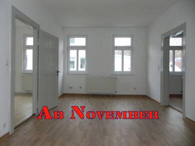 Wohnung zur Miete 425 € 3 Zimmer 81 m² 2. Geschoss Friedrich-Naumann-Straße 1 Greiz Greiz 07973