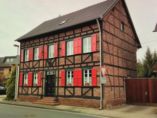 Haus zum Kauf 299.000 € 5 Zimmer 170 m² 1.853 m² Grundstück Friesheim Erftstadt 50374