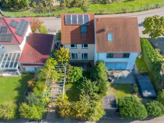 Doppelhaushälfte zum Kauf 520.000 € 5 Zimmer 115 m² 257 m² Grundstück Vaihingen an der Enz Vaihingen an der Enz 71665