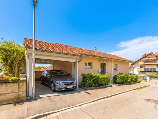 Einfamilienhaus zum Kauf 550.000 € 4 Zimmer 120 m² 257 m² Grundstück Weil am Rhein Weil am Rhein 79576