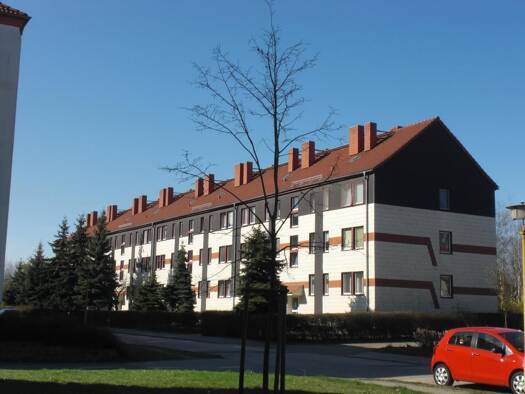 Wohnung zur Miete 209 € 2 Zimmer 40,1 m² 3. Geschoss frei ab 01.09.2026 Am Stadtrand 6 b Hoyerswerda Hoyerswerda 02977