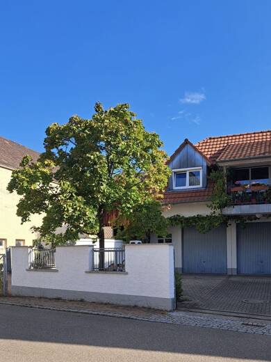 Mehrfamilienhaus zum Kauf 845.000 € 9 Zimmer 249 m² 403 m² Grundstück Auggen Auggen 79424