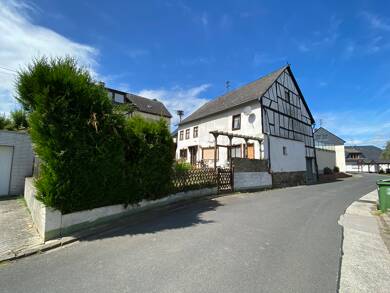 Haus zum Kauf provisionsfrei 89.000 € 7 Zimmer 120 m² 290 m² Grundstück Ringstraß18 Holzfeld Boppard 56154