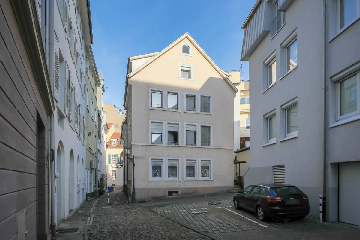 Mehrfamilienhaus zum Kauf, Baden-Baden