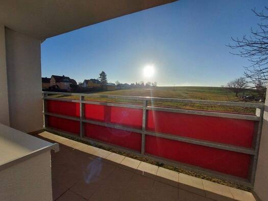 Wohnung zur Miete 338 € 2 Zimmer 49 m² 1. Geschoss frei ab sofort Ringstraße 18 Großröhrsdorf Großröhrsdorf OT Bretnig/Hauswalde 01900