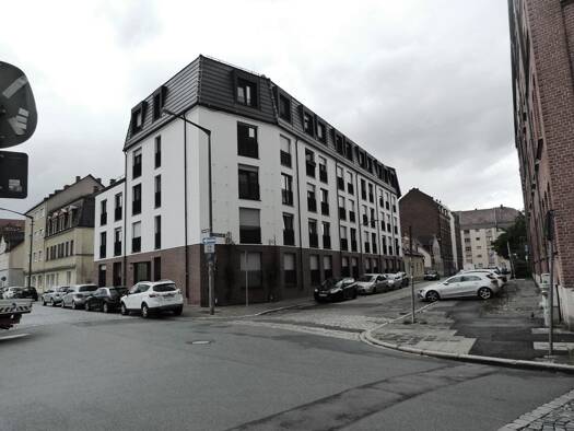 Wohnung zur Miete 550 € 1 Zimmer 25,5 m² 4 Geschosse frei ab 01.09.2026 St Peter Weiterer Innenstadtgürtel Süd 90478