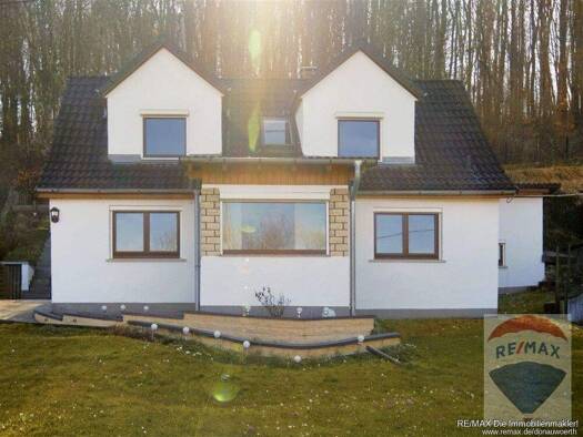 Einfamilienhaus zum Kauf 320.000 € 4 Zimmer 127,5 m² 748 m² Grundstück Burgberg Giengen 89537