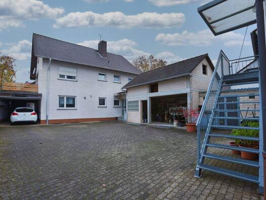 Haus zum Kauf 915.000 € 12 Zimmer 260 m² 603 m² Grundstück Einhardstraße 27 Seligenstadt 63500