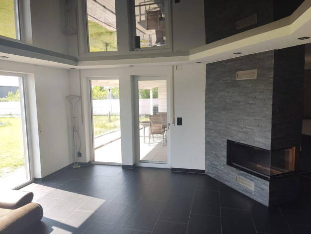 Einfamilienhaus zum Kauf provisionsfrei 1.600.000 € 4 Zimmer 192 m² 1.105 m² Grundstück frei ab 01.12.2025 Euerbach Euerbach 97502