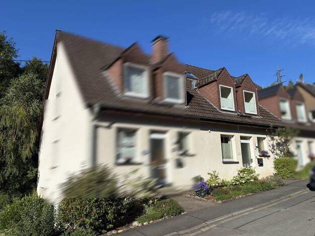 Reihenmittelhaus zum Kauf 170.000 € 4 Zimmer 94,9 m² 770 m² Grundstück Altenhundem Lennestadt 57368