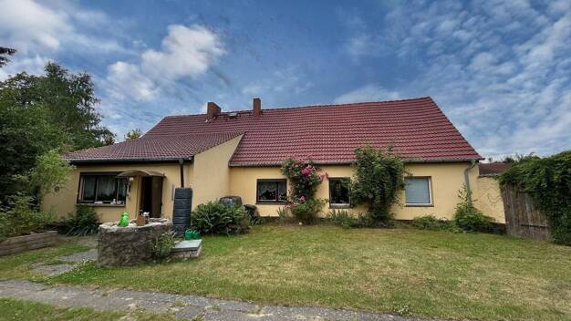 Einfamilienhaus zum Kauf 99.000 € 5 Zimmer 142 m² 1.776 m² Grundstück Boldekow Boldekow 17392