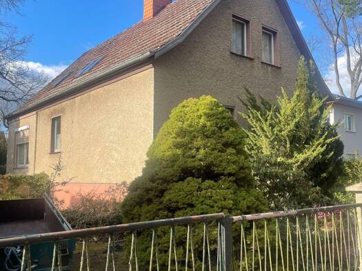 Apartmenthotel zum Kauf 369.999 € 8,5 Zimmer 1.050 m² Grundstück Zepernick Panketal 16341