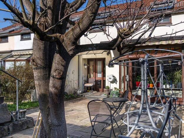 Reihenmittelhaus zum Kauf 465.000 € 5 Zimmer 112 m² 240 m² Grundstück Bretten 75015