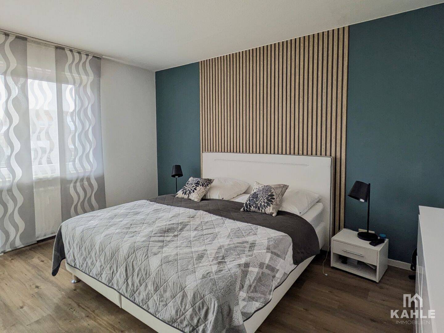 Immobilie in Sassenberg - Kaufobjekt: Attraktive 4-Zi.-Eigentumswohnung mit Balkon, Kaminofen und eigener Garage in Sassenberg - Bild 3