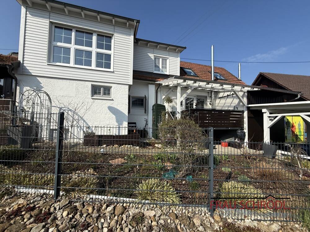 Immobilie in Tengen - Gemütliches Landhäusle im schönen  Wiechs am Randen - Bild 0