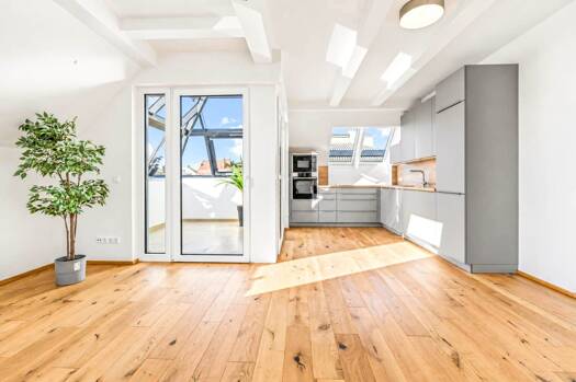 Dachgeschosswohnung, 116 m², Favoriten, Favoriten