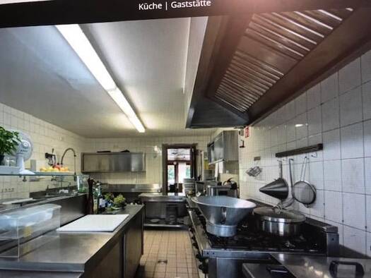 Hotel zum Kauf 675.000 € 8.335 m² Grundstück Innenstadt Euskirchen 53879