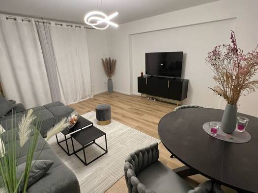 Wohnung zur Miete 2.300 € 3 Zimmer 90 m² Geschoss 4/5 frei ab 15.01.2026 Neuhausen-Nymphenburg München 80637