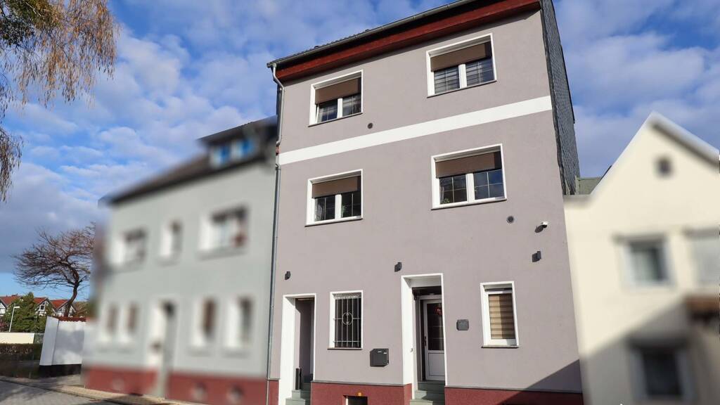 Einfamilienhaus zum Kauf 225.000 € 6 Zimmer 140 m² 132 m² Grundstück Schönebeck (Elbe) 39218