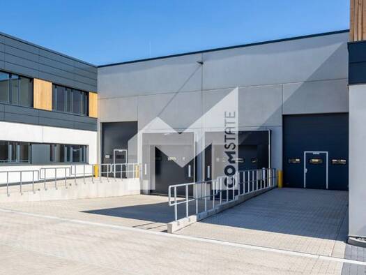 Lagerhalle zur Miete - Erstbezug provisionsfrei 25.876 m² Lagerfläche teilbar ab 470 m² Lierenfeld Düsseldorf 40231