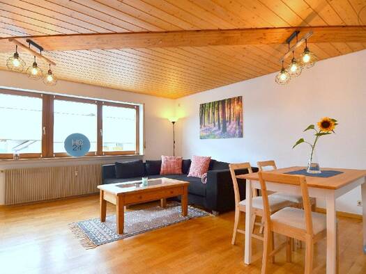 Wohnung zur Miete 1.250 € 3 Zimmer 88 m² 1. Geschoss frei ab 01.10.2026 Bad Bellingen Bad Bellingen 79415