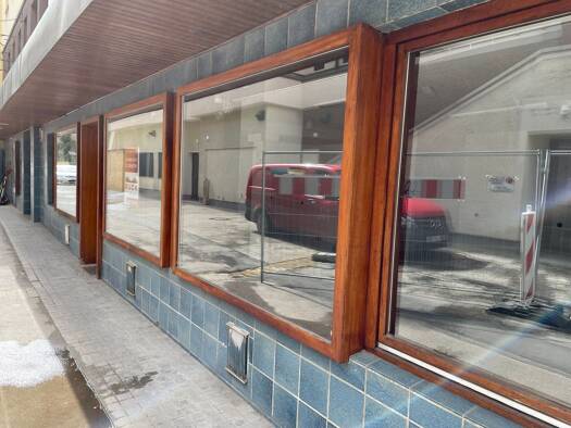 Laden zur Miete 700 € 61 m² Verkaufsfläche Geislingen Geislingen an der Steige 73312
