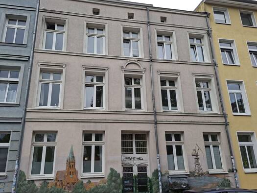Wohnung zum Kauf 142.500 € 2 Zimmer 40,2 m² frei ab sofort Neubramowstraße 14 Kröpeliner Tor-Vorstadt Rostock 18057