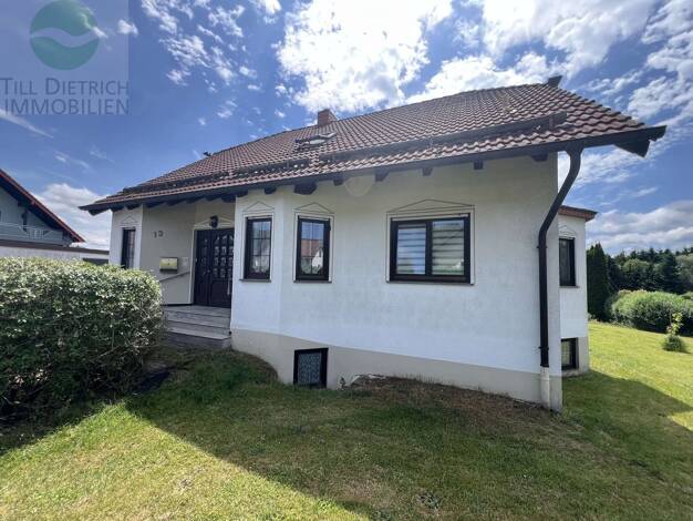 Haus zum Kauf - Erstbezug 429.000 € 9 Zimmer 225 m² 1.065 m² Grundstück frei ab sofort Frankenheim/Rhön 98634
