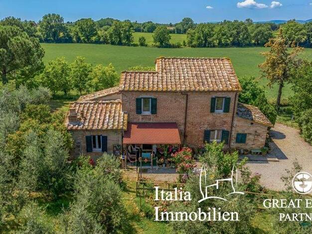 Bauernhaus zum Kauf 365.000 € 10 Zimmer 201 m² 2.000 m² Grundstück Castiglione Del Lago 06061