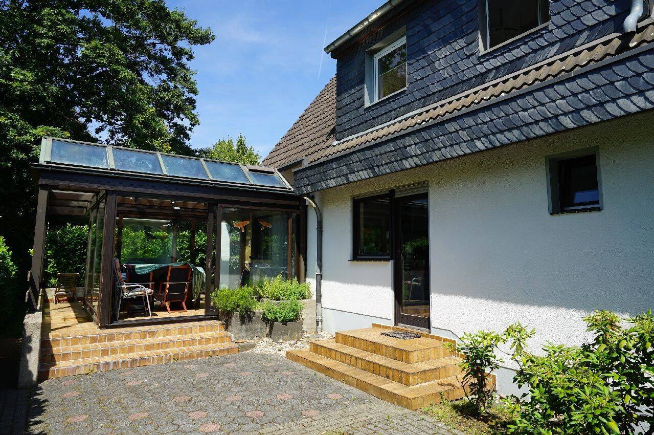 Einfamilienhaus zur Miete – další
