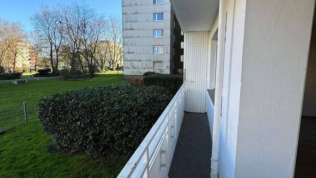 Wohnung zum Kauf provisionsfrei 110.000 € 3 Zimmer 81 m² EG Albert-Einstein-Str. 23 Mittelmeiderich Duisburg 47137