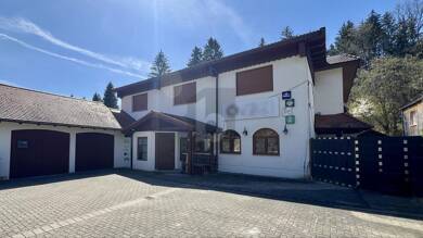 Wohn- und Geschäftshaus zum Kauf als Kapitalanlage geeignet 449.000 € 3 Zimmer 138 m² 909 m² Grundstück Zimmern unter der Burg 72369