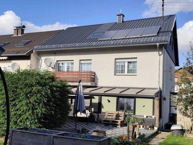 Reihenendhaus zum Kauf provisionsfrei 315.000 € 6,5 Zimmer 180 m² 839 m² Grundstück Illingen 66557